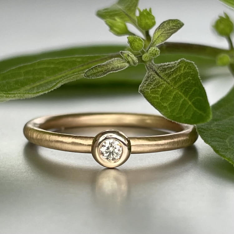 Ring mit Champagnerdiamant in rosegold