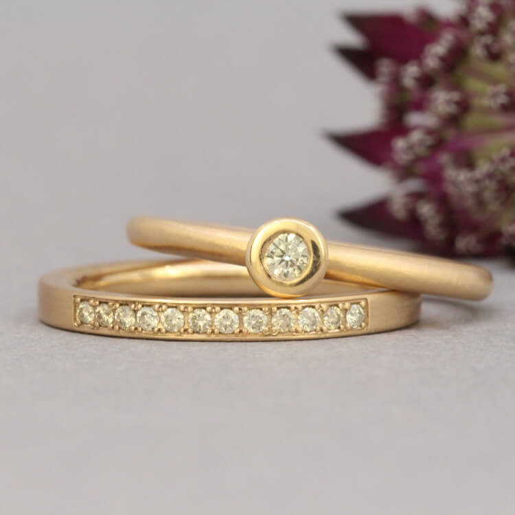 Vintage Ringe mit Diamant und Memoryringe zum kombinieren. Vintageringe angefertigt in potsdamer Goldschmiede