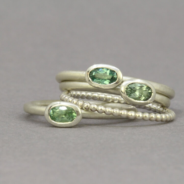 Ring "Mini" - 925 Silber mit Turmalin hellgrün ring zum kombinieren aus silber mit stein hellgrün