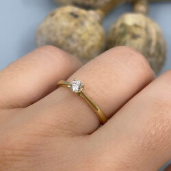 Verlobungsring "Jessica" - 585 Gelbgold mit Diamant