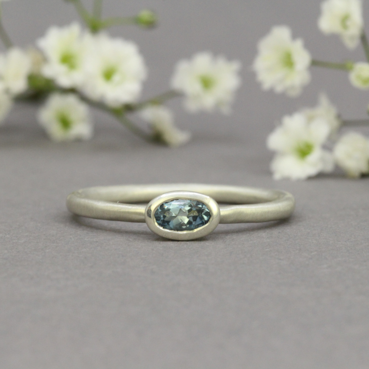 Ring "Mini" - 925 Silber mit Aquamarin blau